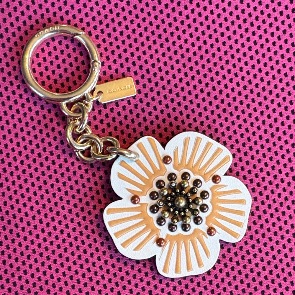 Coach White and Gold Floral Key Holder